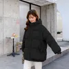 Ürünler kalınlaşmak ve sıcak kış pamuklu palto bastırmak ceket pamuk-yastıklı giysi kadın kısa tarzı 211216