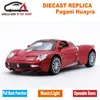Diecast Collection Pagani Huayraスケールモデル男の子/キッズメタル車おもちゃギフトを開けてプルバック機能LJ200930