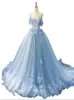 Serenity Blue Dress Light Sky Blue Quinceanera Suknie Księżniczka Suknia Balowa Sweetheart Off Ramię Aplikacje 3d Kwiaty Pageant P