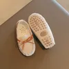 Pojkar moccasin brittisk stil mjuk pu läder barn skor slip-on baby småbarn lägenheter barn skor loafers flickor singel sko
