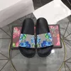 Shoes Slippers Mens Designers Slides Womens Luxurys Floral Slipper Leather Rubber Flats Sandals Summer Beach Loafers Gear Bottoms Sliders Eur 36-48