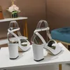 2021 Heiße verkaufte Frauen Mode halbe Heels Sandalen Mädchen lässig Sommer Holiday Beach Chunky Heel Wedge Schuh Abendessen Leder sexy Sandal #G96