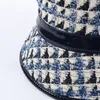 Sombreros de cubo de Tweed de diseñador vintage para mujer Moda Otoño Invierno Sombrero UV Gorras a cuadros para mujer con costuras de PU 3 colores enteros T77176825071