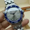 Herenhorloges Keramiek Cirkelmond Luxe Professioneel 300m Waterbestendig Blauwe wijzerplaat Saffier Automatisch Watch209i