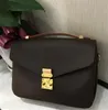 4v92021 Nowa wysokiej jakości łańcuchowa torba na ramię mody Casual Fashion Bag Decoration Dekoracja pojedynczego ramion 2348