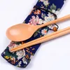 3pcs / set Chinese Chopsticks Spoon Cloth Bag Wooden Dinnerware Set Portable Porslin With Floral Cloth Bag för utomhus resor l