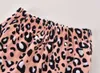 Moda Bebé Roupas Conjunto Recém-nascido de Manga Curta Carta Tops Leopard Calças e Headband Criança Crianças Roupa Terno LJ201221