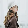 女性のビサーのベレー帽のための100％の白い黒い冬の暖かいウールのための暖かいウールのニュースボーイキャップの女の子の女性は教会の帽子を感じましたCabbie Hat Y200102 S