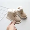 Ulknn hiver bébé bottes de neige pour enfants garçons filles mode mignon velours rembourré coton chaussures en peluche doux bas chaussures lj201201