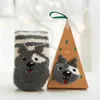 Lindo diseño animal ciervo calcetines de navidad mujeres hogar 3d mullido coral terciopelo grueso calcetines de invierno caliente con caja