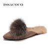 Issacoco Moda Mulheres Chinelos de Inverno Fala Faux Slides Senhoras Quentes Málias de Pelúcia Deslizamento em Sapatos Apartamentos Casuais Mulher Furry Flip Flops Y201026