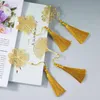 Chinês Estilo Retro Hollow Metal Bookmark Creative Maple Leaf Vein Fringed Pingente de Apricot Folha Bookmark Artigos de papelaria Presentes BBB14365