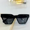 2021 nieuwe bril High-end materiaal 4046 vierkante frames zonnebril klassieke klinknagel Diamond ornamenten voor mannen en vrouwen Zonnebril Maat 53 * 18-140