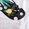 Pantofole da vacanza al mare da donna estive Tacchi piatti con stampa di ananas carini Infradito casual alla moda 2020 Scarpe da donna Donna all'aperto