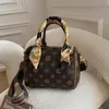 Ucuz cüzdan temizliği% 60 kapalı akşam çantaları tasarımcı lüks çanta moda kadın büyük kapasiteli tote çanta omuz crossbody alışveriş