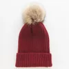 Nouveau Mignon Hiver Maman Femmes Bébé Enfants Crochet Bonnets Tricotés Enfants Fille Garçon Laine De Fourrure Bobble Ball Pompon Bonnets Chapeaux Y201024