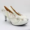 Custom Made Bridal Wedding Shoes 2021 Platforms Kitten High Heel Lace Pearls Crystals White Party Shoes for Brides Bridesmaid Roun6481518