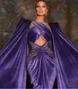 Damenkleid Abendkleider Lila Samt Hohe Schulter Meerjungfrau Kristalle Yousef aljasmi Kendal Jenner Damenkleid Kim Kardashian Cape