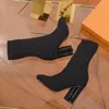 Calzini stivali autunno inverno scarpe da donna Stivali elastici lavorati a maglia sexy Stivali lettera Martin Tacchi spessi donna Scarpe col tacco Taglia grande 35-42