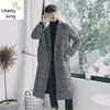 Chic Plaid Hommes Trench-Coat Marque Turn-down Col Slim Couple Unisexe Pardessus Automne Hiver Élégant Adolescent Long Veste S-XXL LJ201110