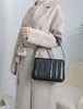 Borse moda donna Borse a tracolla Lady Totes Borsa a tracolla Cross Body Luxury top Ascelle Single Full Package Lock Borse a tracolla calde a semicerchio