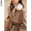 미시우 겨울 양모 코트 여성 격자 무늬 따뜻한 두꺼운 재킷 모피 칼라 긴 소매 암컷 암컷 외투 mx20d9755 201215