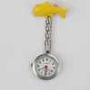 Mode dolphin sjuksköterska legering klockor clip-on hängande sjukvård ficka klocka brosch doctor quartz timer färgglada tecknade design sjuksköterskor klockan