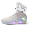 RayZing Stivali da uomo Scarpe USB ricaricabili a led per uomo e donna Moda Scarpe casual Ritorno al futuro Stivali da deserto incandescente Uomo LJ201214