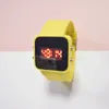 Spot Nieuwe LED Mirror Table Square Student Electronic Watch Fashion Cool Multi-Colour paar Junior High School Student Table