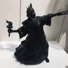 تمثال الفن الحديث للحرية رمي الشعلة اللون الأسود Riot of Liberty London Art Fair Resin Sculpture Sculpture Home Decor