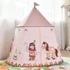 Bärbara Barntält Kids Wigwam Play House Tält för Kids Princess Castle Teepee Hang Flag Baby Fällbara Barnrum Toy LJ200923