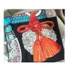 Foulard en soie de luxe pour femmes foulards Hijab en cachemire foulard 140 140 cm châles carrés foulard bandeau foulards pour dames 201216229c