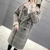 Mode coréenne style long manteau de laine femmes streetwear plaid plus taille vêtements d'extérieur nouveau automne dames col rabattu manteaux de laine LJ201106