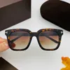 Dernière vente populaire Fashion 690 Femmes Sunglasses Mens Lunettes de soleil Men Lunettes de soleil Gafas de Sol Top Quality Sun Glasses UV400 LENS5985842
