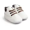 Nieuwe Casual Winter Classic Baby Kinderen Houd Warme Eerste Walkers Schoenen Crib Babe Sneakers Soft Soled High Top Boots 201130