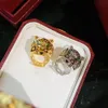GROßER Ring der Panthere-Serie, offizielle Reproduktionen der Luxusmarke im klassischen Stil. Hochwertige 18 K vergoldete Gepardenringe im 5A-Markendesign, neu verkaufte Premium-Geschenke