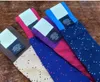 Kadınlar Için sıcak Pamuklu Çorap Çorap 42 renk Moda Bayanlar Kızlar streetwear Sonbahar Kış Kalın Sıcak Altın Tel Spor Çorap Çorap
