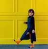 2022 Детская джинсовая одежда наборы одежды для девочек однобортное подвесные топы + сплит плиссированный ковбой юбка 2шт весной детей принцесса наряды Q4372
