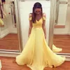 Tanie proste nowe eleganckie światło żółte szyfonowa linia balu sukienki spaghetti paski off ramię formalna sukienka wieczorowa suknia party vestidos