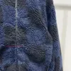 Cappotto giacca autunno e inverno cappotto in lana di agnello ricamato con scacchiera1 casual e versatile cappotto da baseball da donna da uomo sciolto con nuovo calore