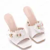 Square Toe High Heel Sandals Kvinnor Öppna Toe Slipper Kvinnors Sandaler Sommar Vit Spets Blomskor Kvinnor