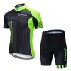 2021 Estate CAPO TEAM Completi da ciclismo Uomo Pantaloncini con bretelle in jersey manica corta Set Quick dry Abbigliamento da bicicletta da strada Abbigliamento sportivo all'aperto Y2103082