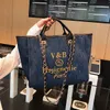 2021 Nowe Kobiety Tote Tote Canvas Torebki Europejskie i Amerykańskie Łańcuchy Mody Torba Na Ramię Duża Pojemność Messenger Torebki Travel Denim Torba