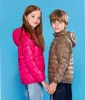 秋の冬のフード付き子供たちダウンジャケットの女の子キャンディーカラー暖かい子供コート男の子2-16年のアウターウェア服211222
