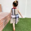 Niñas de verano Academia Academia Sin mangas Sin mangas Falda fruncida de alta calidad Cotton Baby Kids Big Plaid Vestido Niños Princesa Princesa Bebé Vestido