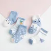 Chaussettes en coton pour enfants, chaussettes de neige d'automne et d'hiver, pour garçons et filles, motif de dessin animé de noël, chaussettes en éponge, vente en gros, chaussettes pour bébés