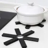 Pad Isolamento anti-caldo Antiscivolo resistente al calore Mat Placemat Pot Holder Portabicchieri Accessori da cucina