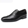 Nuevos zapatos de cuero para hombre, zapatos de vestir de negocios de microfibra de alta calidad, zapatos Oxford sociales elegantes de Italia para boda para hombre