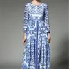 Nouveau style européen des femmes boho à manches longues Vintage bleu et blanc imprimé robe marque Maxi robe robes de soirée LJ200824214O