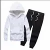 Ny klassisk lyxlogo Designer Baby Tshirt Pants Coat Jacekt Hoodle tröja Olde Suit Kids Fashion Children039S 2st Cotton 6273008